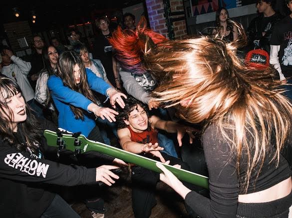 642819304 1631581851794734 8824715813942311979 N (ROCKING4DOLLARS)