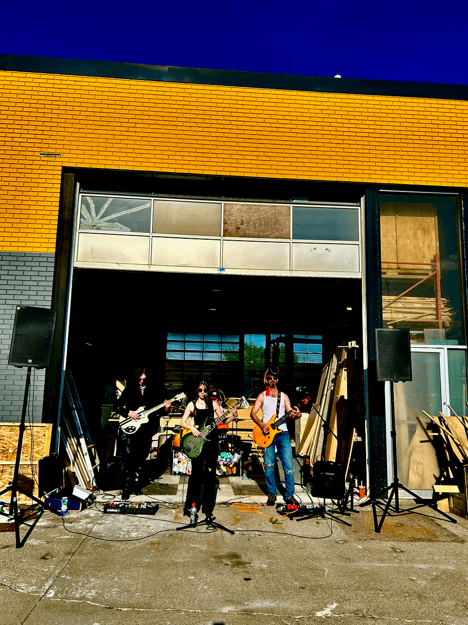 Outdoor Dock Show (Epk Calgary Launch)