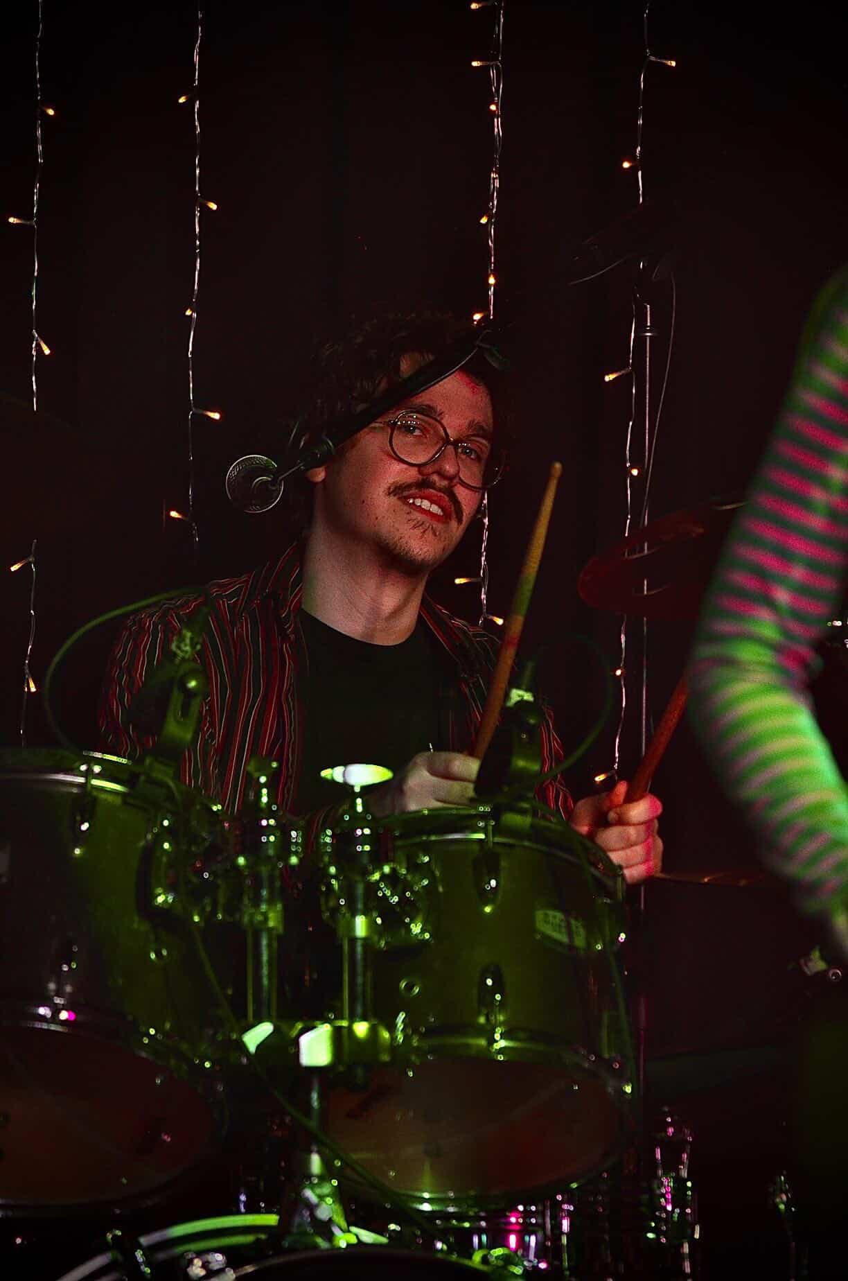 DB5E73E1 7987 4246 B891 7C87A97A133A (Rec Room)