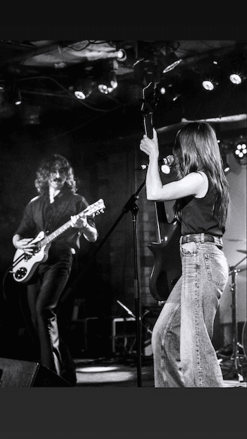 0D1E2A36 8F0A 4836 A18D F166647A1127 (Dickens Pub Tori Morley Juliez Andrews)