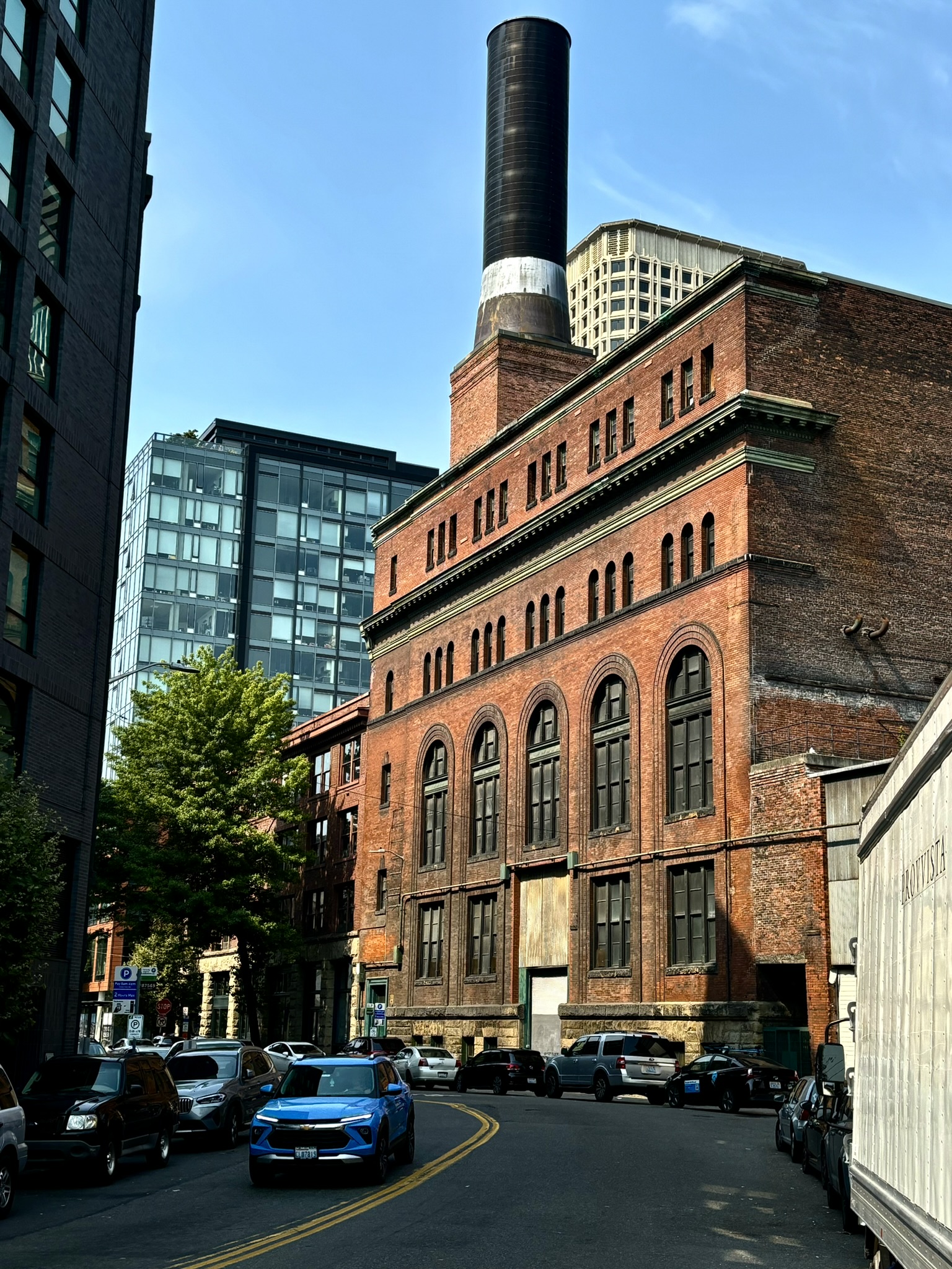 Tori Morley Road Trip To Zappa and Kurt Morgan!