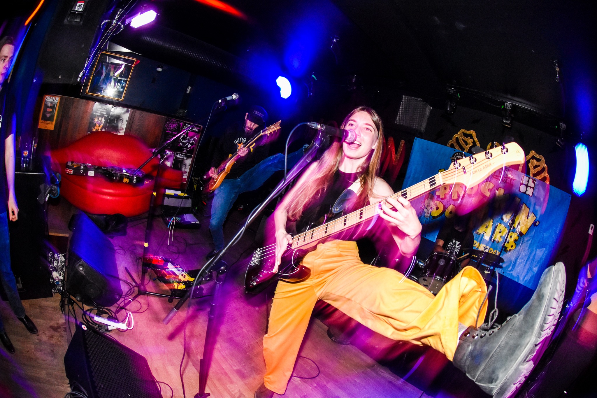 Tori Morley Launches New EP at the King Eddy Friday April 12 - Event will raise Money for Canadian Mental Health Association